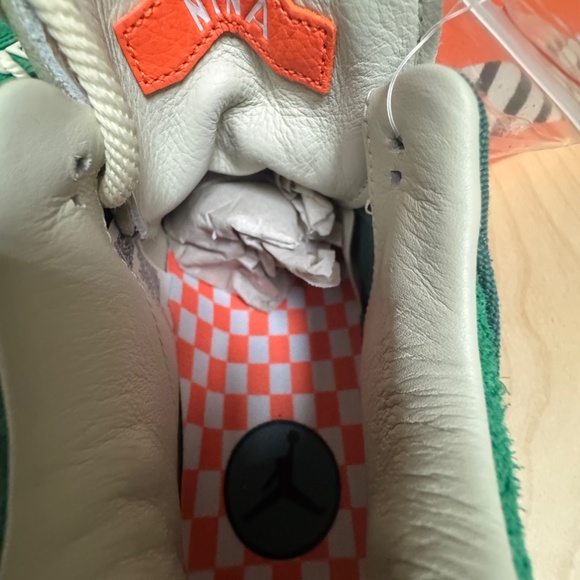 Jordan 3 Retro SP Nina Chanel Abney Bicoastal (Women's) - Picture 13 of 15